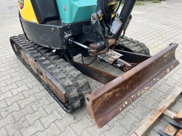 2015-Yanmar VIO25-4 + 3 GODETS – Image 8