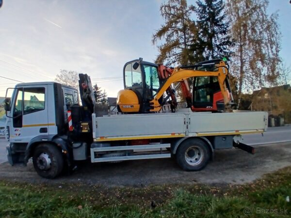 2005-Iveco EuroCargo avec Bras Hydrauliques