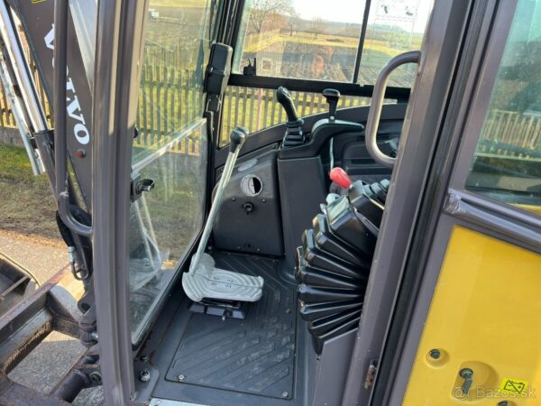 Volvo ECR25D + 3 GODETS ET INCLINABLE – Image 14