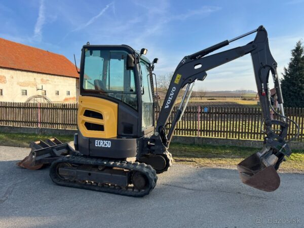 Volvo ECR25D + 3 GODETS ET INCLINABLE – Image 5