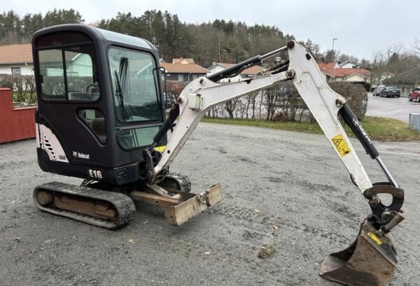 2013-Bobcat E16 + 3 GODETS – Image 6