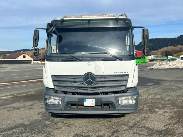 2015-Mercedes Atego 1527 + Grue HMF 1120-K5 – Image 17