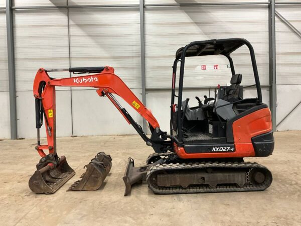 Kubota KX 027-4 + 3 GODETS + ATTACHE RAPIDE – Image 11