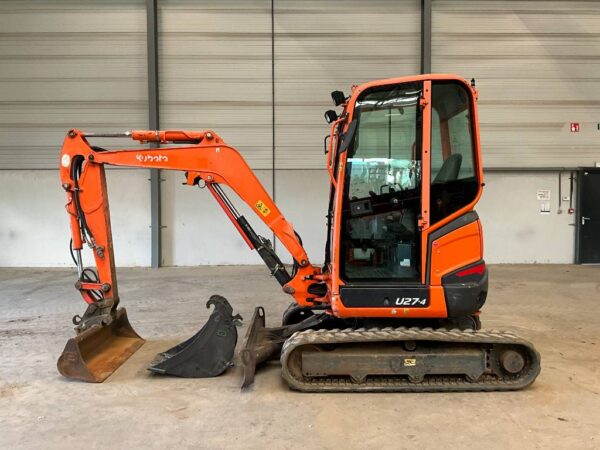 2015-Kubota U 27-4 + 3 GODETS + ATTACHE RAPIDE – Image 3