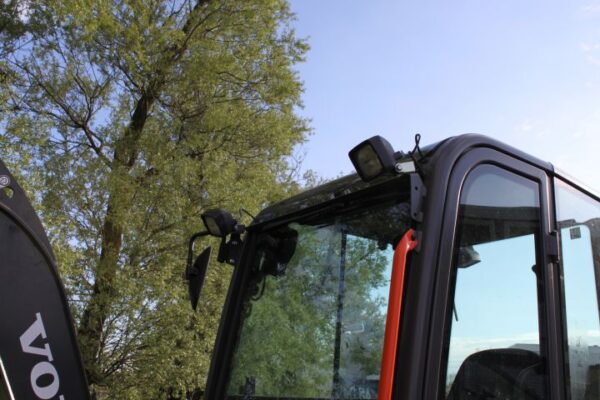 2020-Volvo ECR 25D  Tiltrotateur d'Engcon Avec remorque + 3 Godets – Image 29